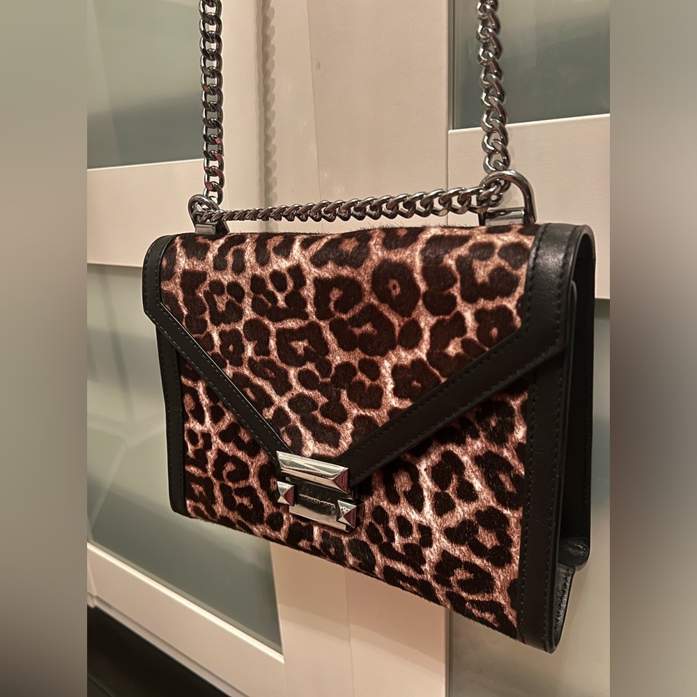 Michael Kors purse 🖤 crossbody or shoulder bag. Used, like new condition!